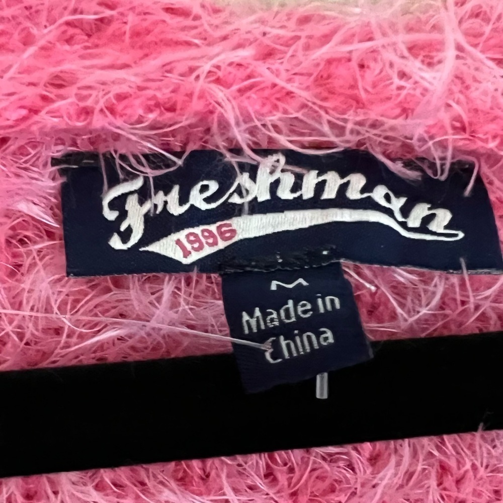 fFuffy neon pink sweater by freshman
size medium - Picture 6 of 8